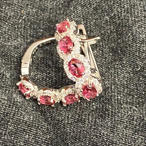 EARRINGS RUBY OVAL GEMSTONE HOOPS - Picture 2 of 3